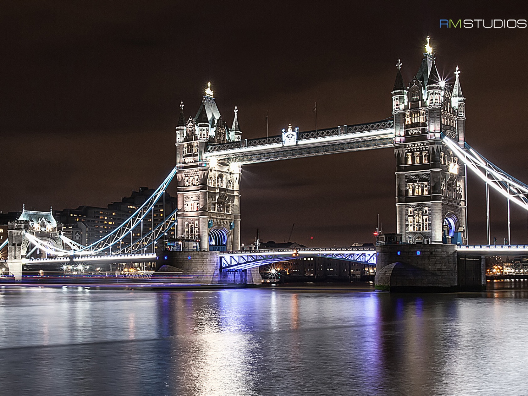 london bridge at night hd