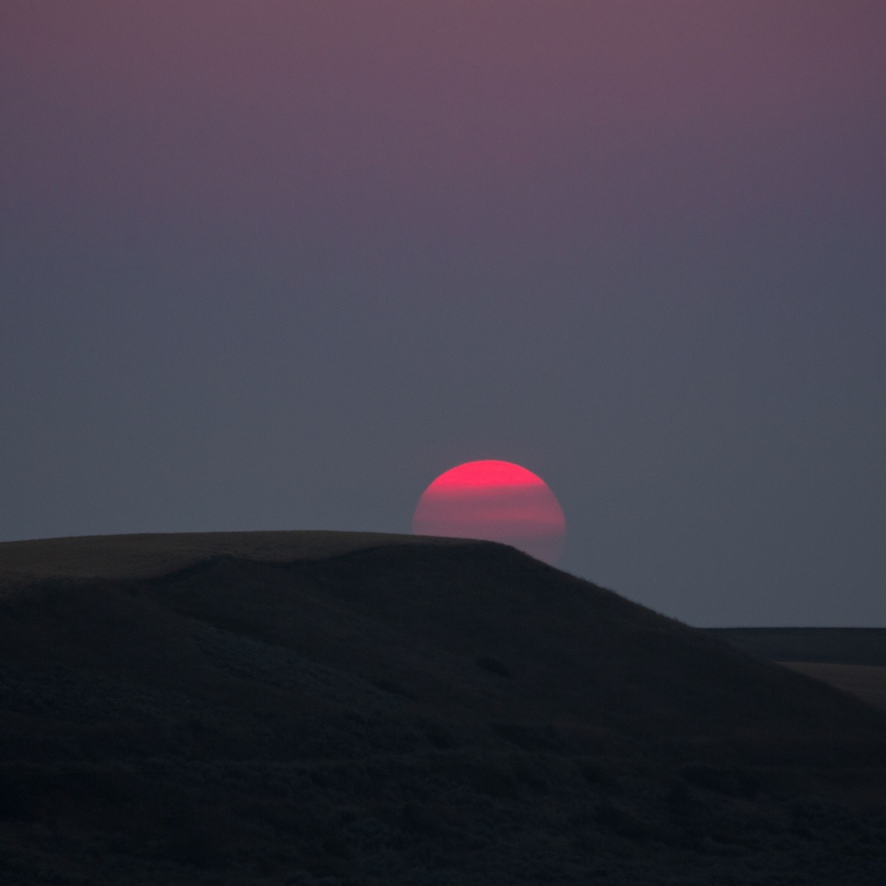 Wallpaper 4k Red Sun Landscape Sunset Dark 4k Wallpaper