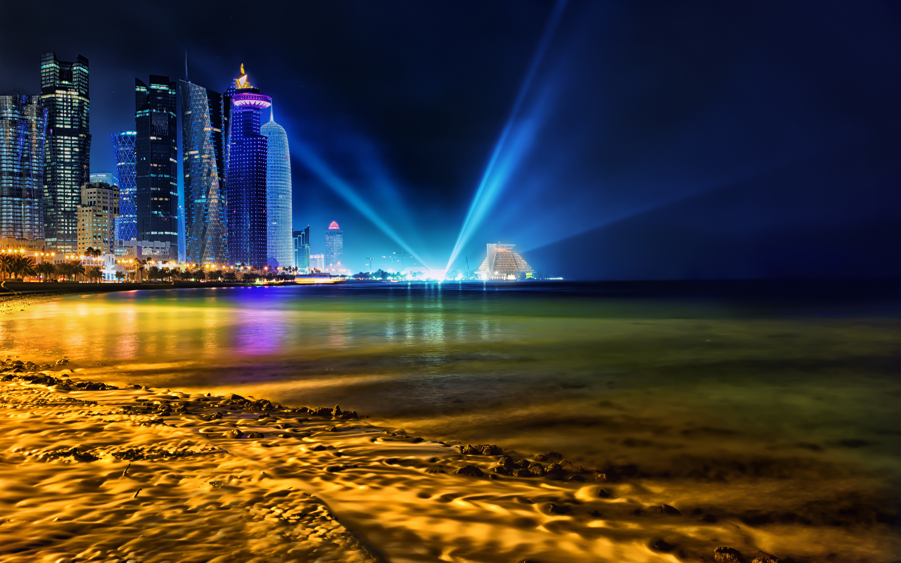 Hãy khám phá tầm nhìn tuyệt đẹp của Đô ha, Qatar từ trên cao với chất lượng 4K như thật. Hình ảnh skyline cực kì ấn tượng và đầy màu sắc chắc chắn sẽ khiến bạn say đắm. Hãy tải ngay bức hình nền này để thưởng thức tầm nhìn đẹp nhất của Qatar trên màn hình của bạn.