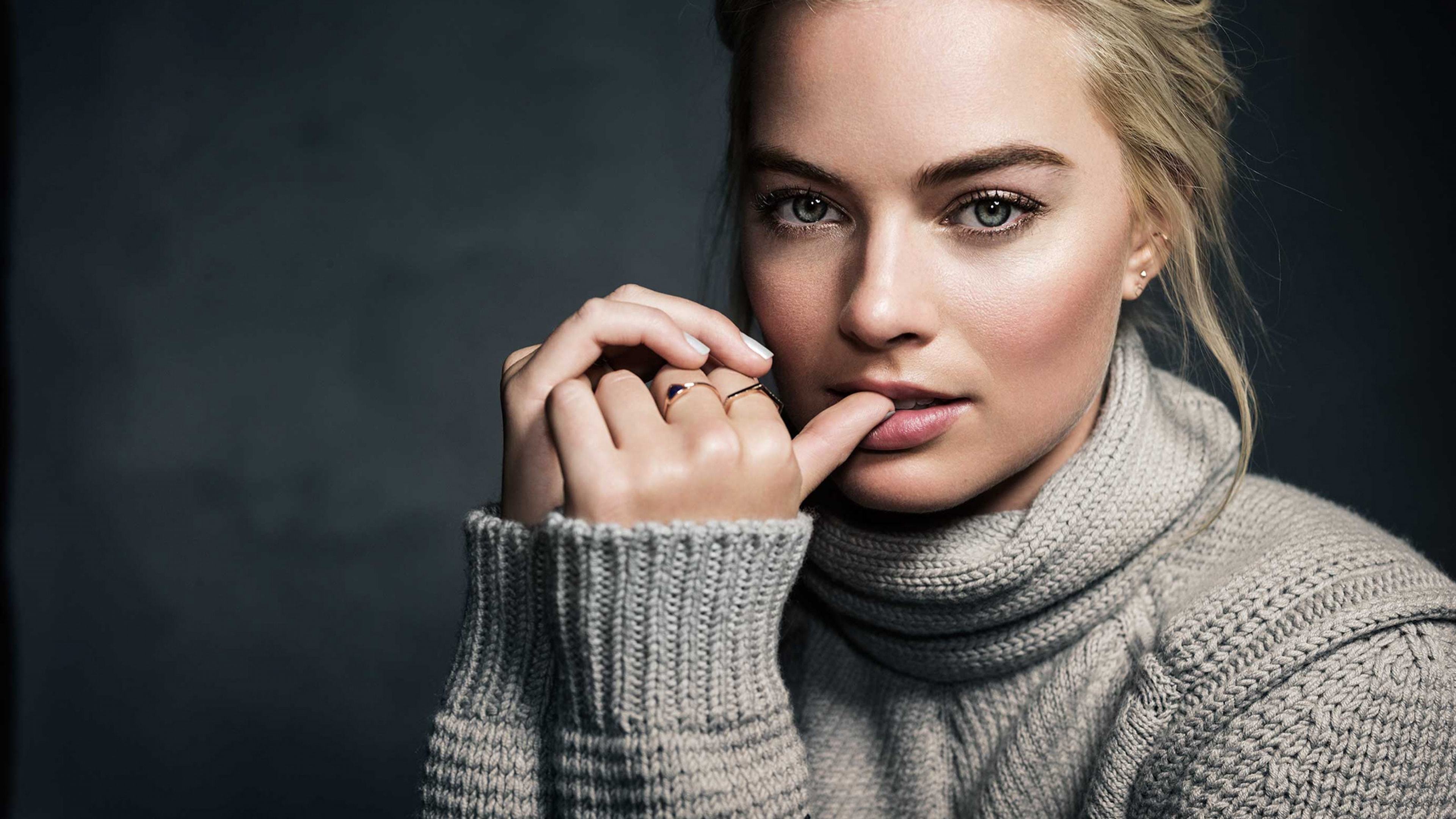 2016 margot robbie celebrity 1536857145