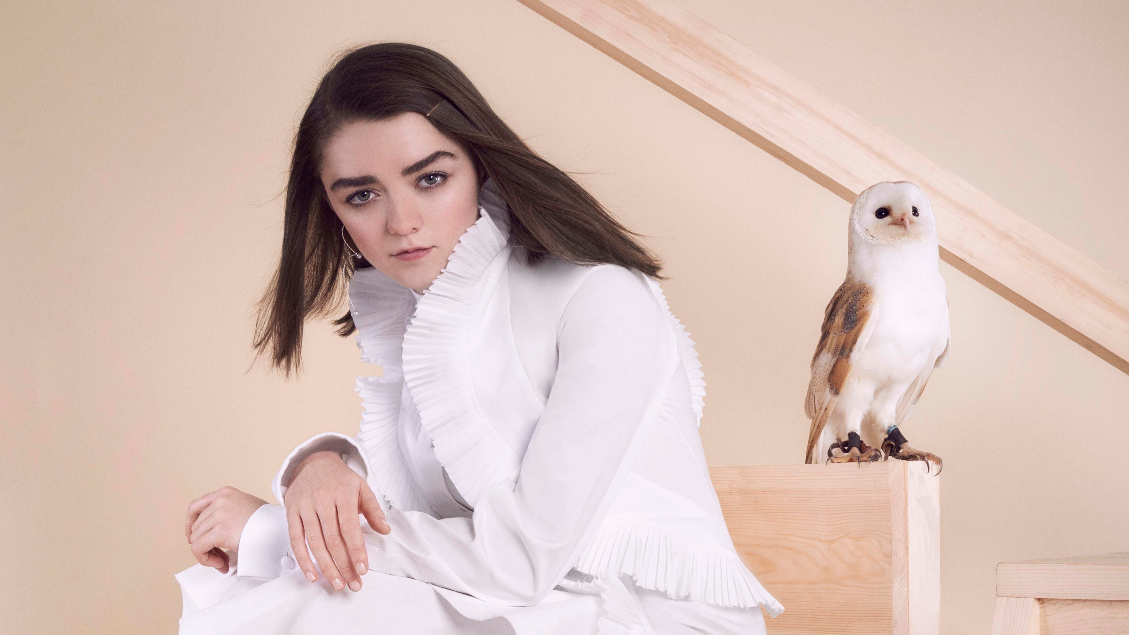 4k maisie williams 2019 1536943061