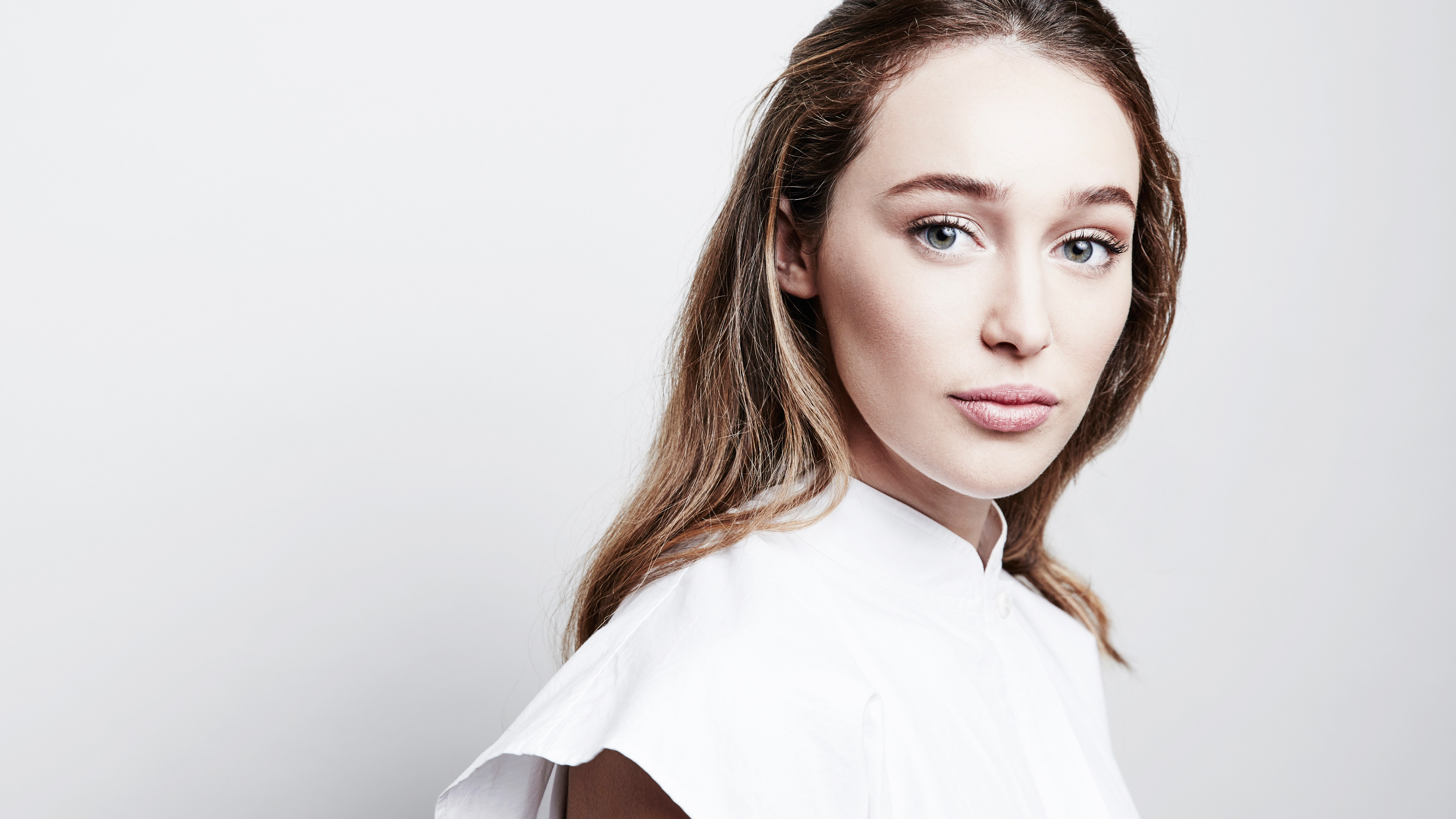 alycia debnam carey 5k 1536942730