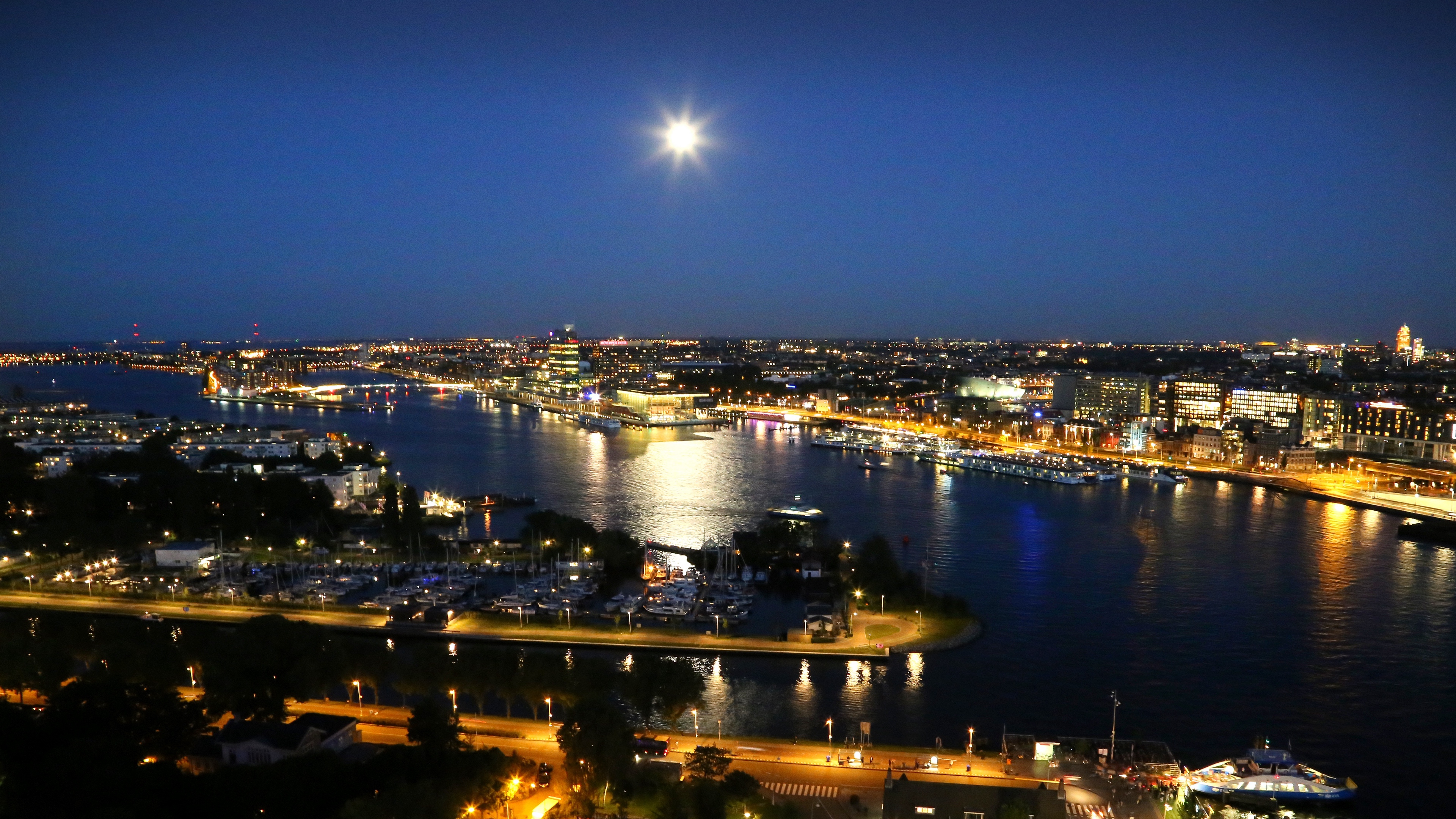 amsterdam night city netherlands 4k 1538065007