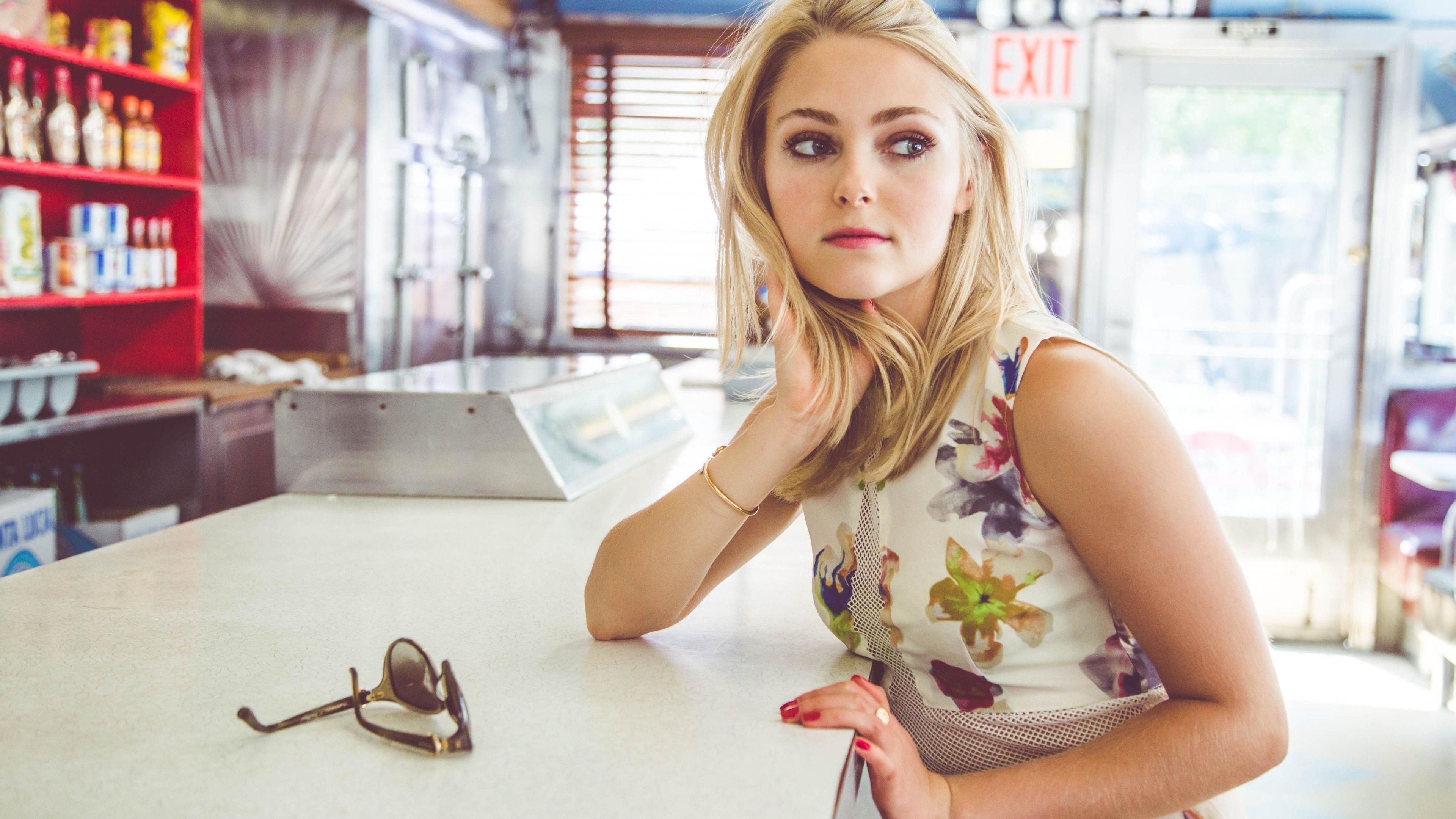 annasophia robb 5k 1536861333