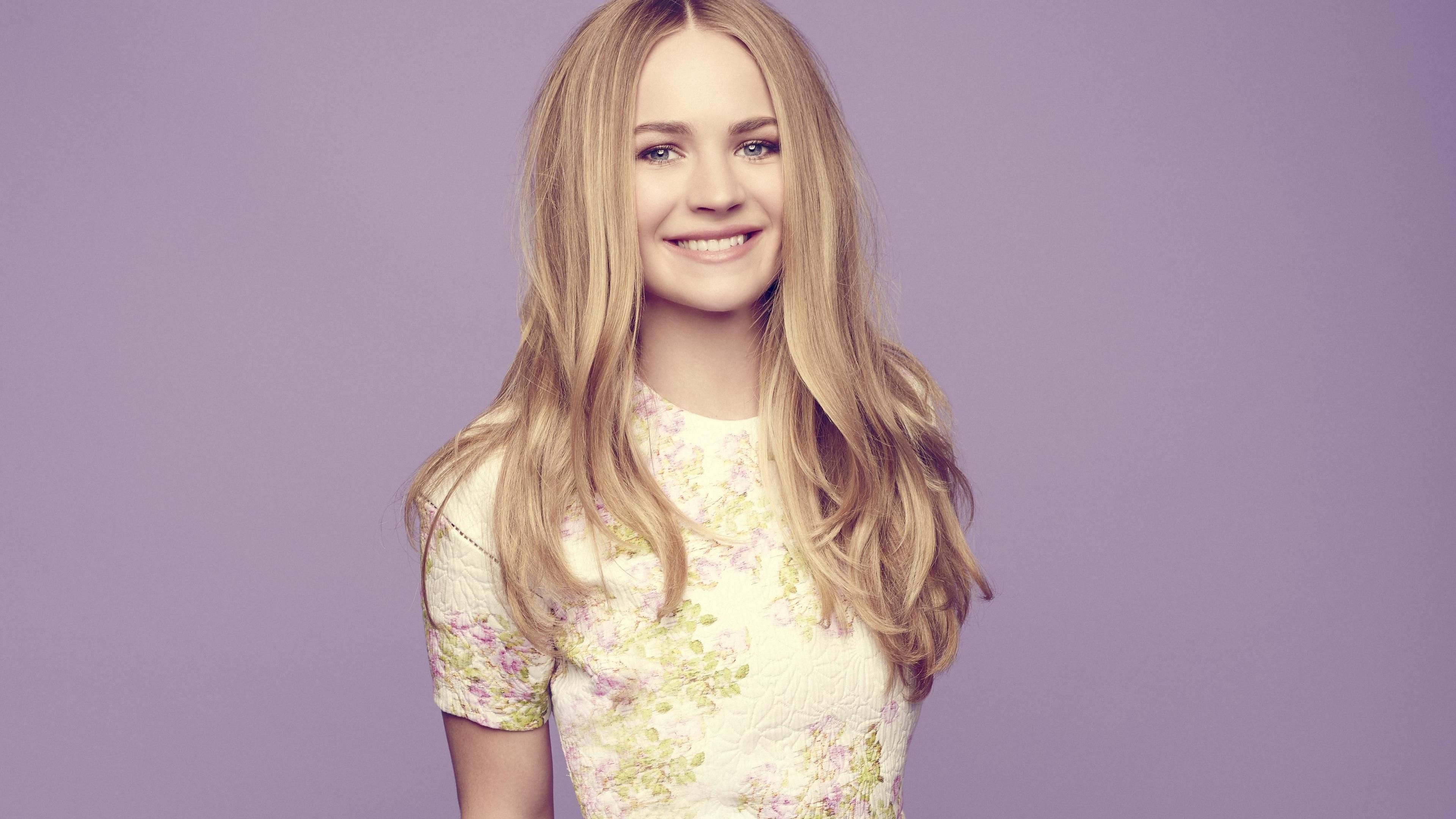 britt robertson 5k 2019 1536862672