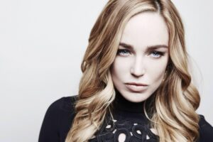 caity lotz 4k 2019 1536864066