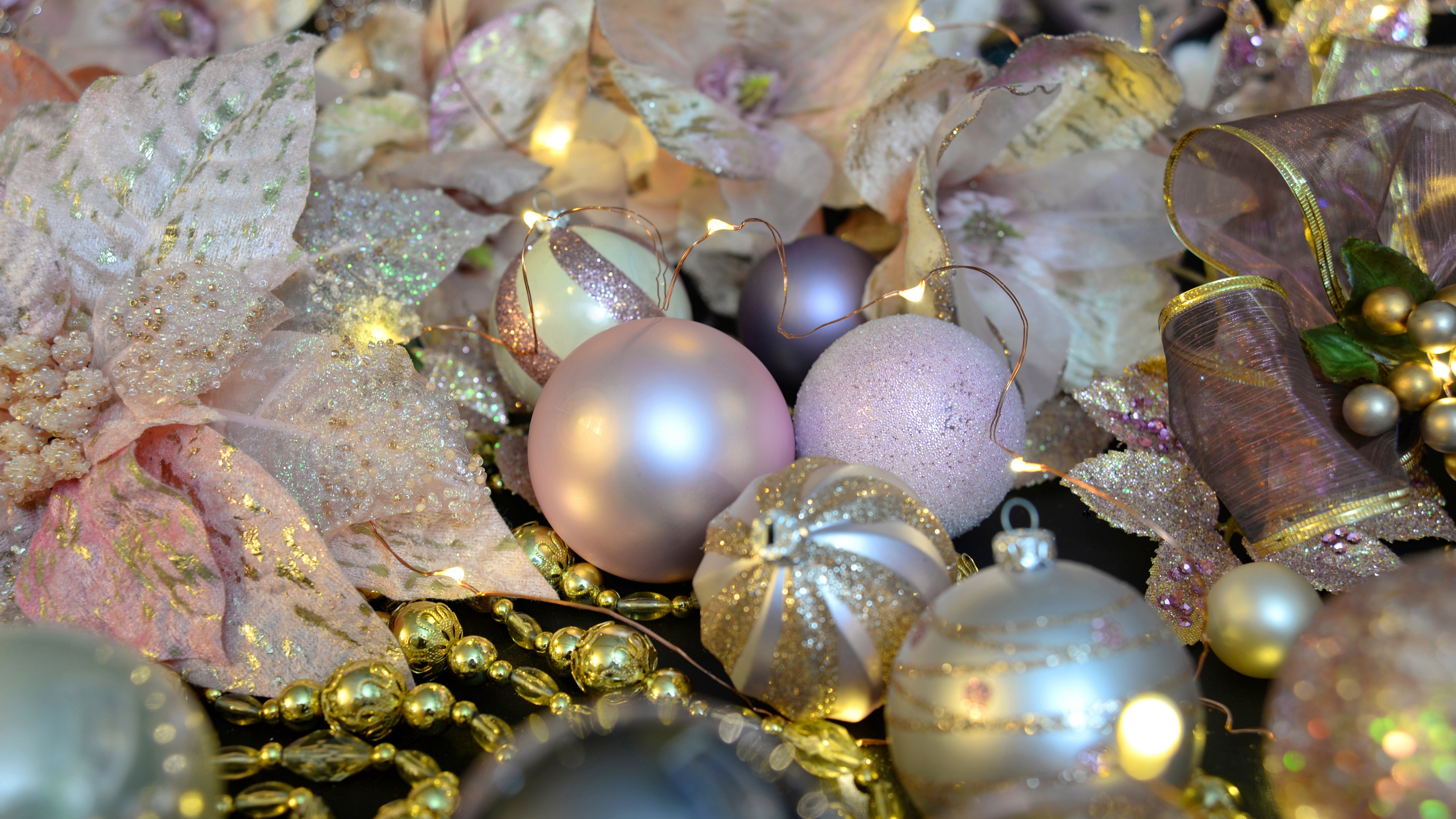 christmas decorations balls decoration 4k 1538344515