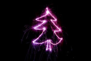 christmas tree art light sparks 4k 1538345362