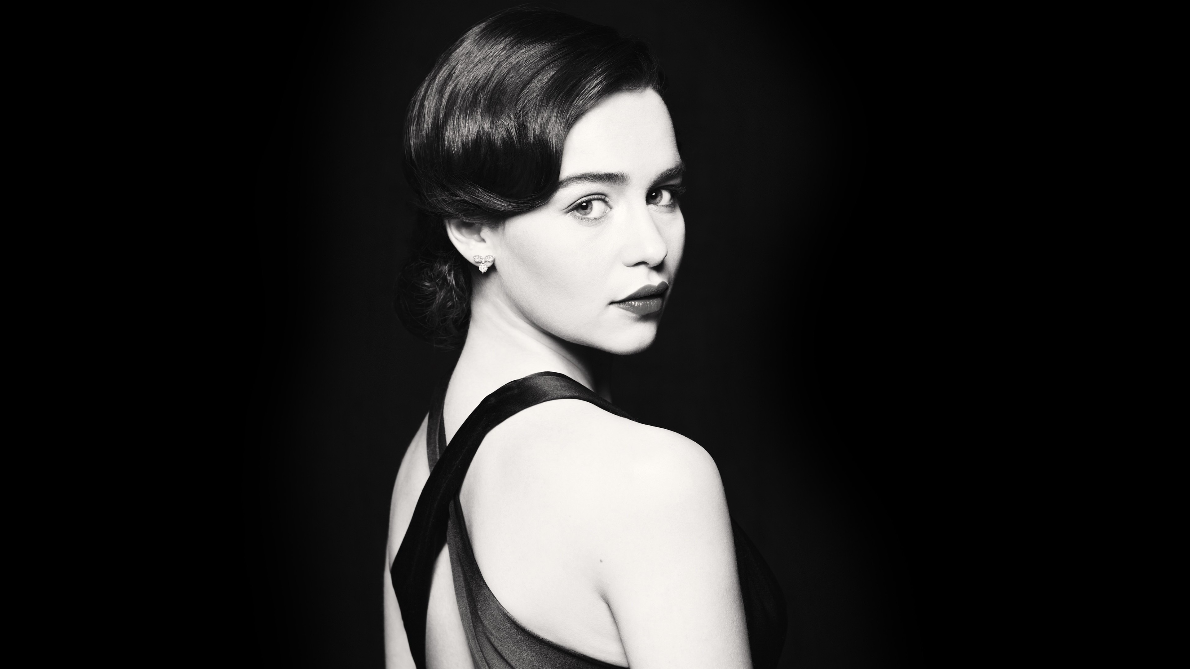 emilia clarke monochrome 4k 1536861147