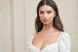 emily ratajkowski 2018 4k 1536860841