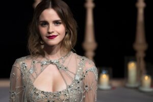 emma watson in the beauty and the beast premiere in shanghai 1536857995