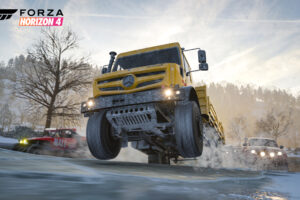 forza horizon 4 mercedes benz truck 1538343590