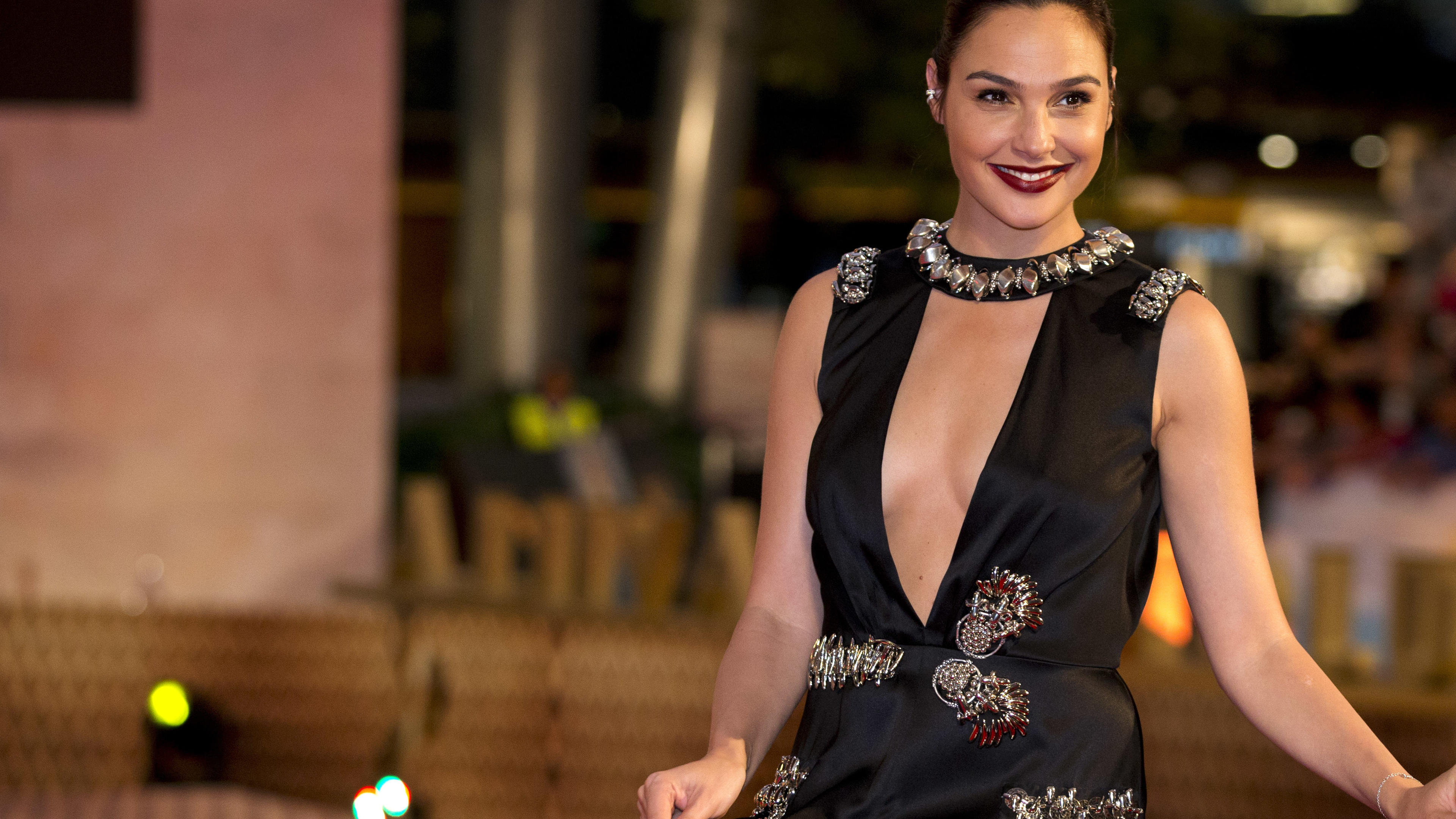 gal gadot 4k 2019 1536947393