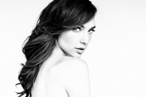 gal gadot 5k 1536857875