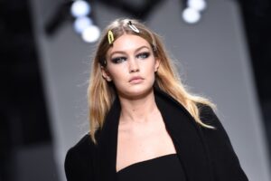 gigi hadid 2019 5k 1536862700