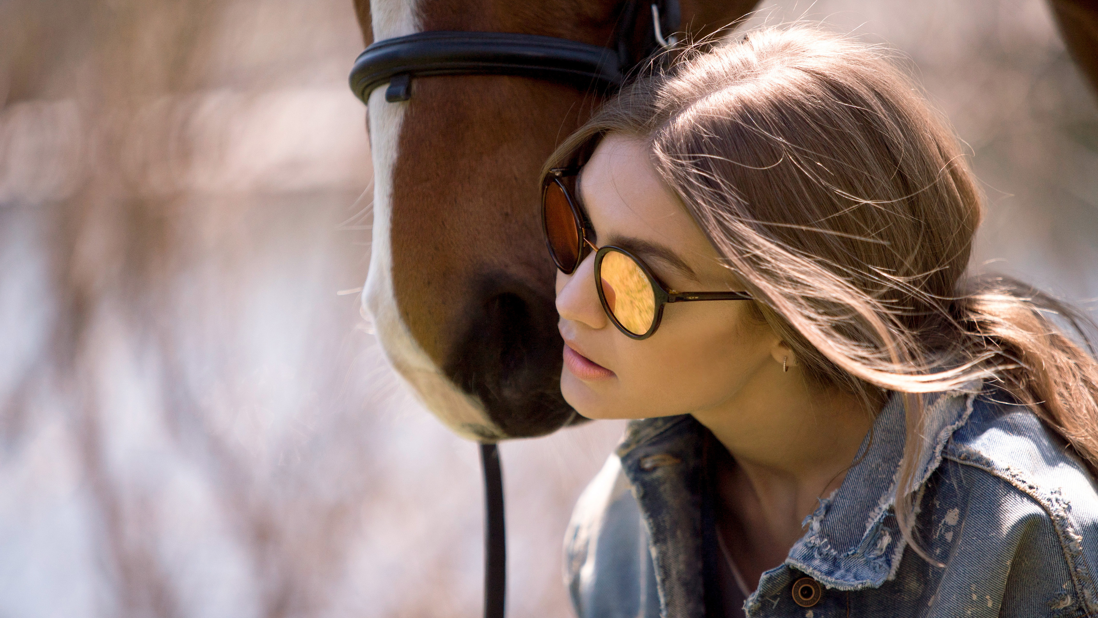 gigi hadid vogue eyewear photoshoot 2019 1536862877