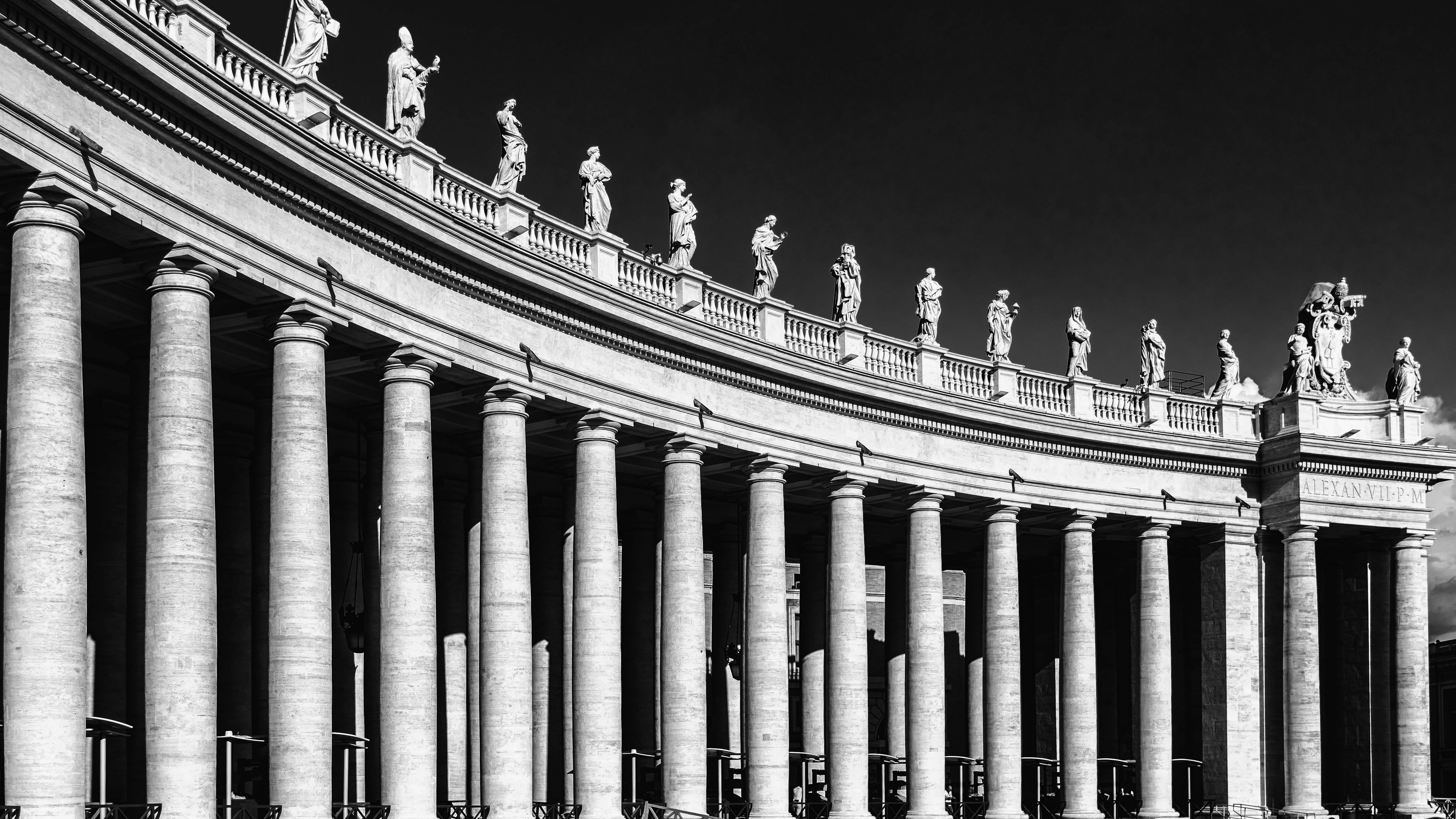 italy rome st peters square bw 4k 1538065238