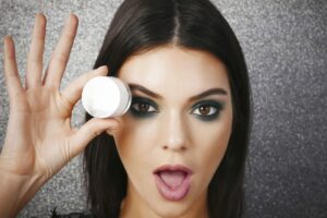 kendall jenner metallishadow creme 1536946898