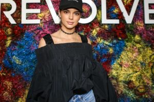 kendall jenner revolve 2019 1536946051