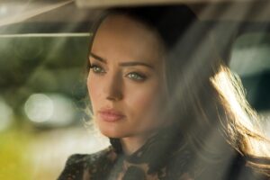 laura haddock 1536859075