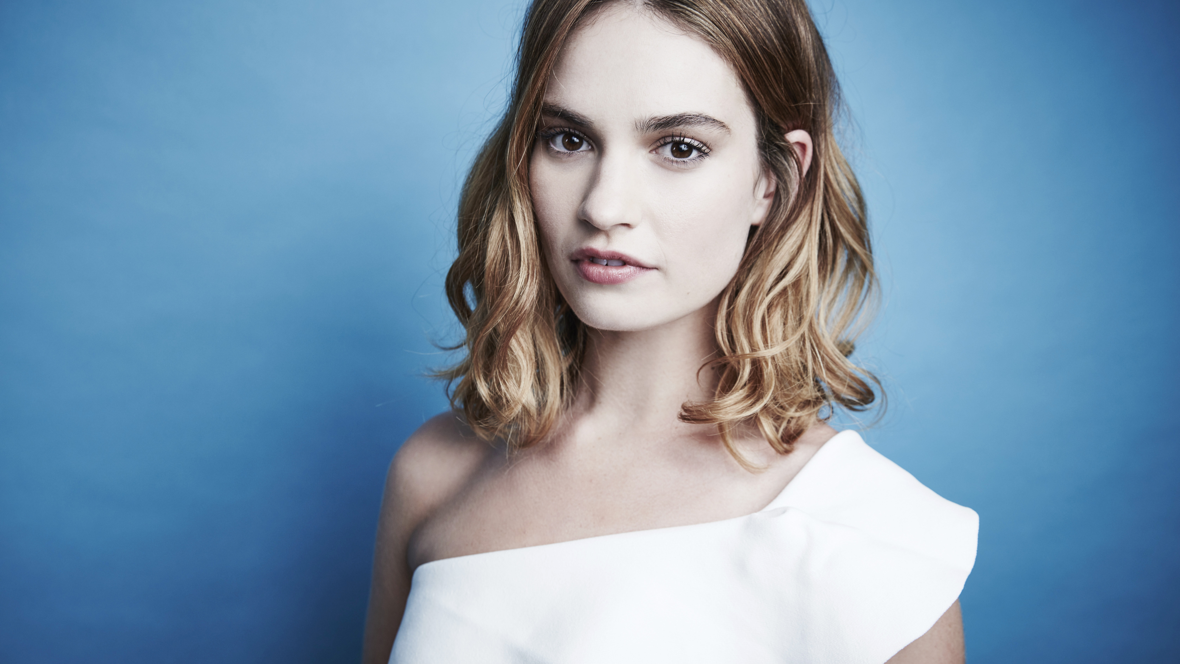 Aggregate more than 74 lily james wallpaper - in.cdgdbentre