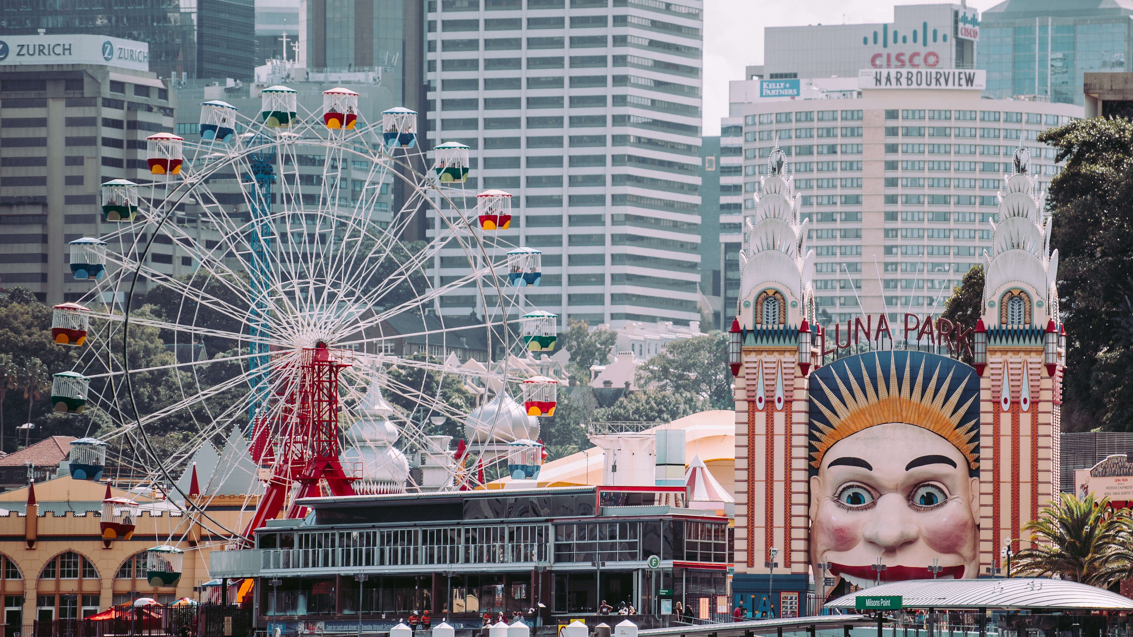 luna park sydney milsons point australia ferris wheel attractions 4k 1538066452