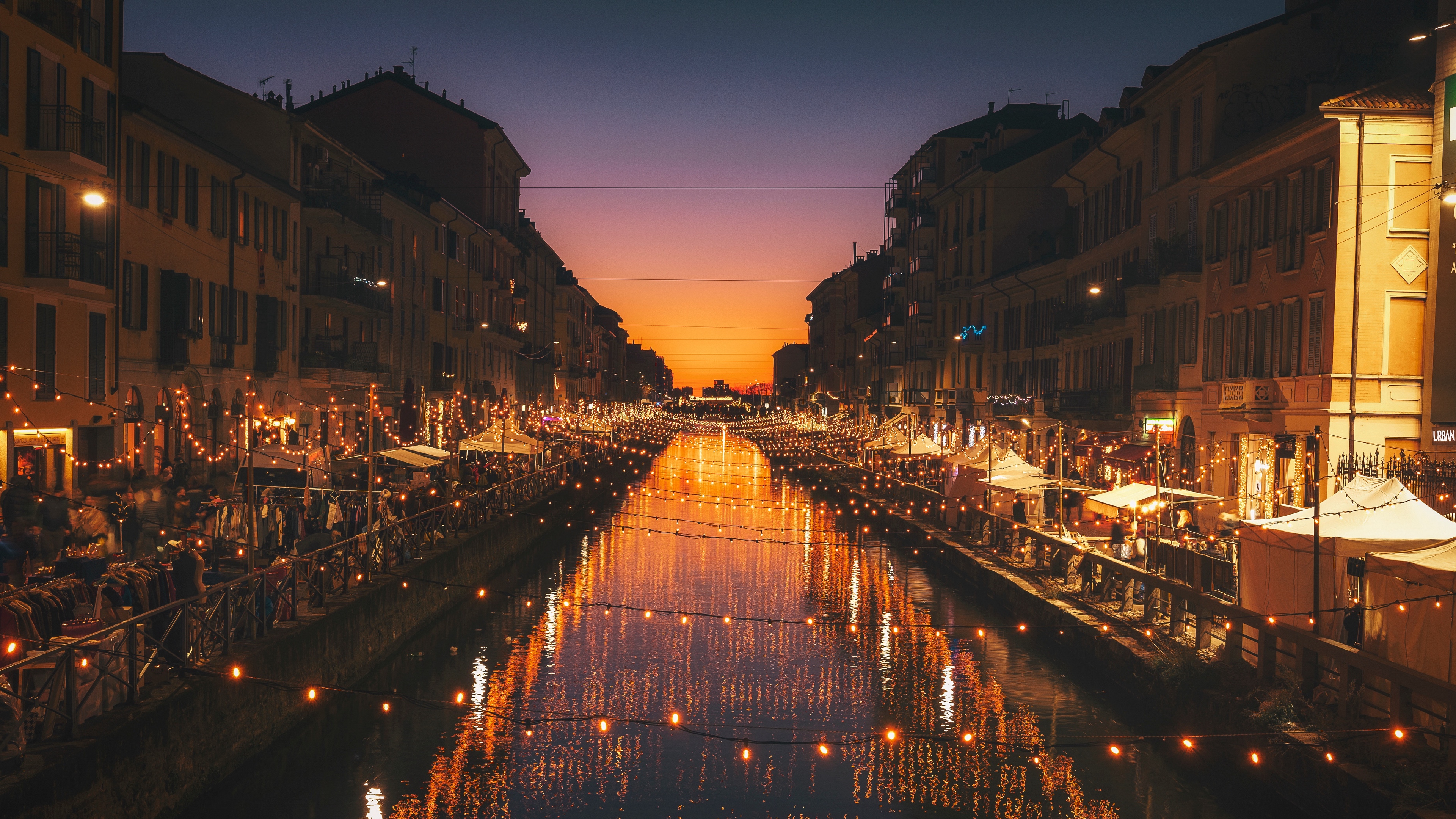 milan italy river evening city 4k 1538068041