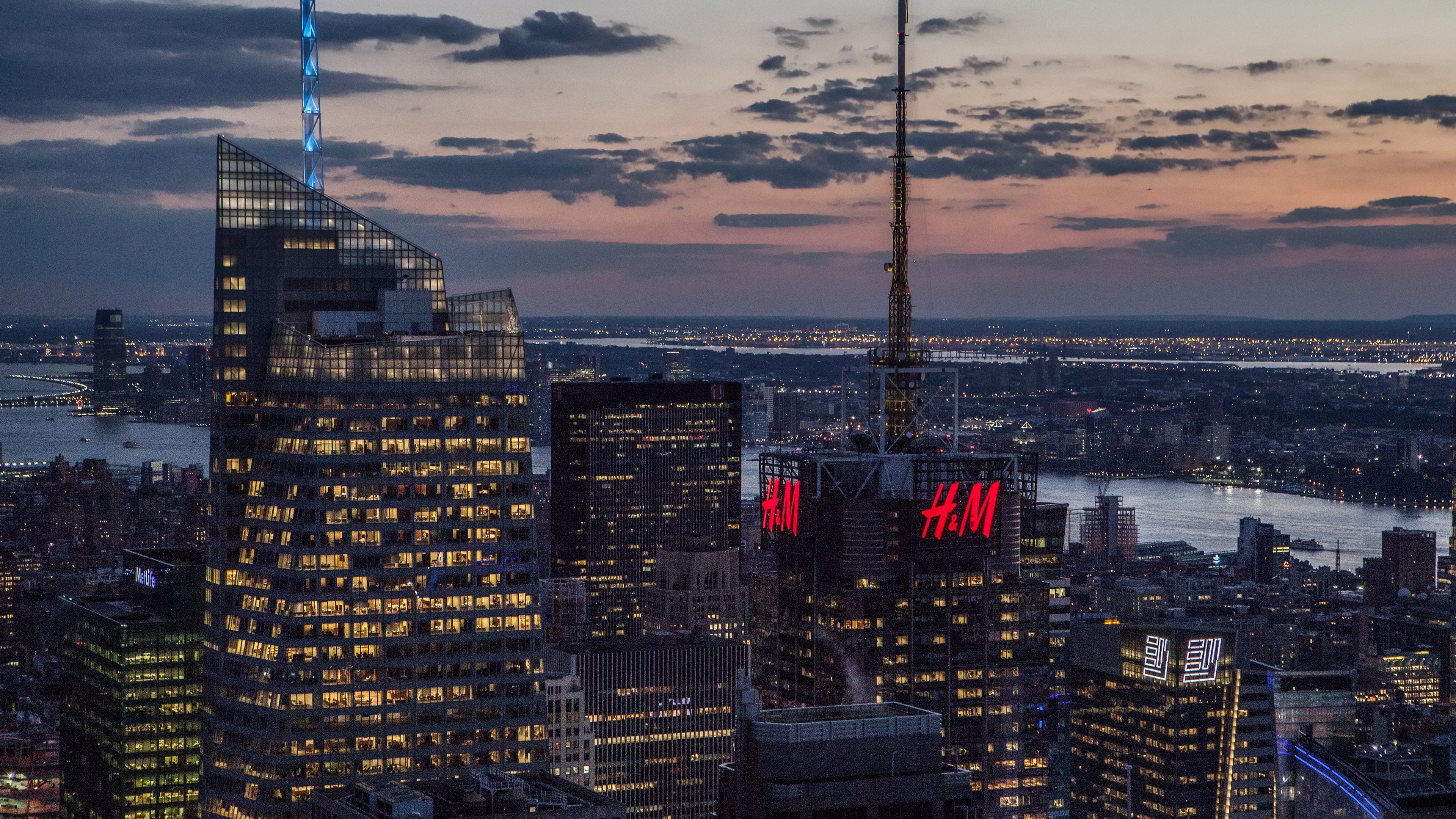 new york buildings skyscrapers night 4k 1538067175