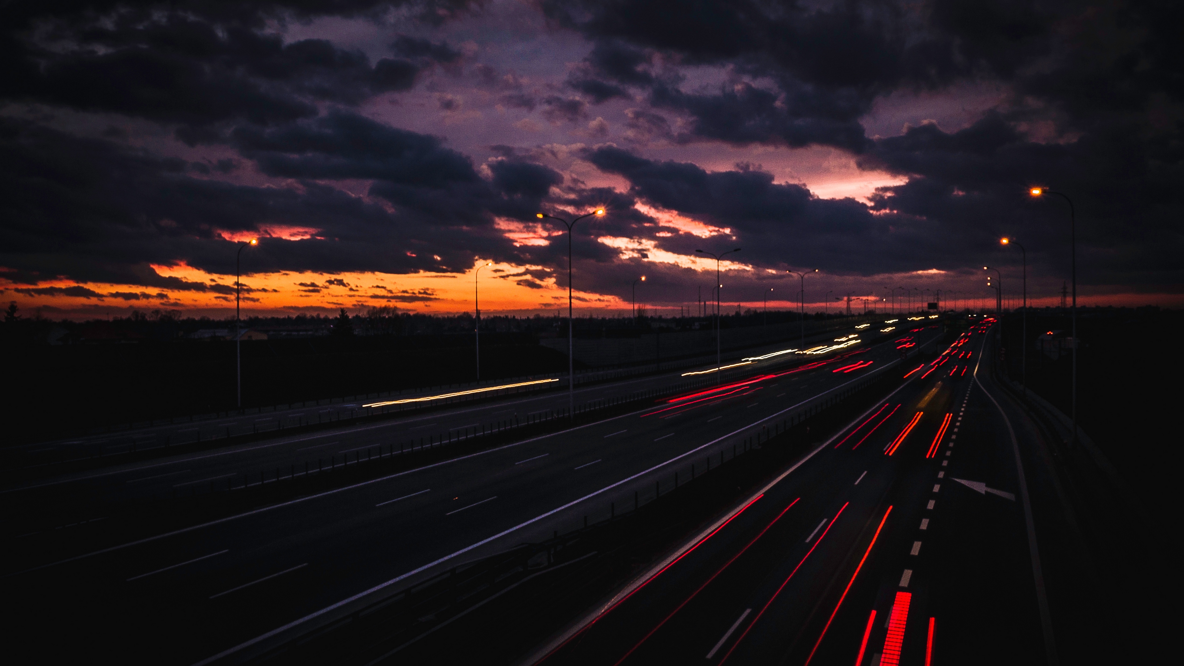 Wallpaper 4k night city, road, clouds, overcast 4k Wallpaper