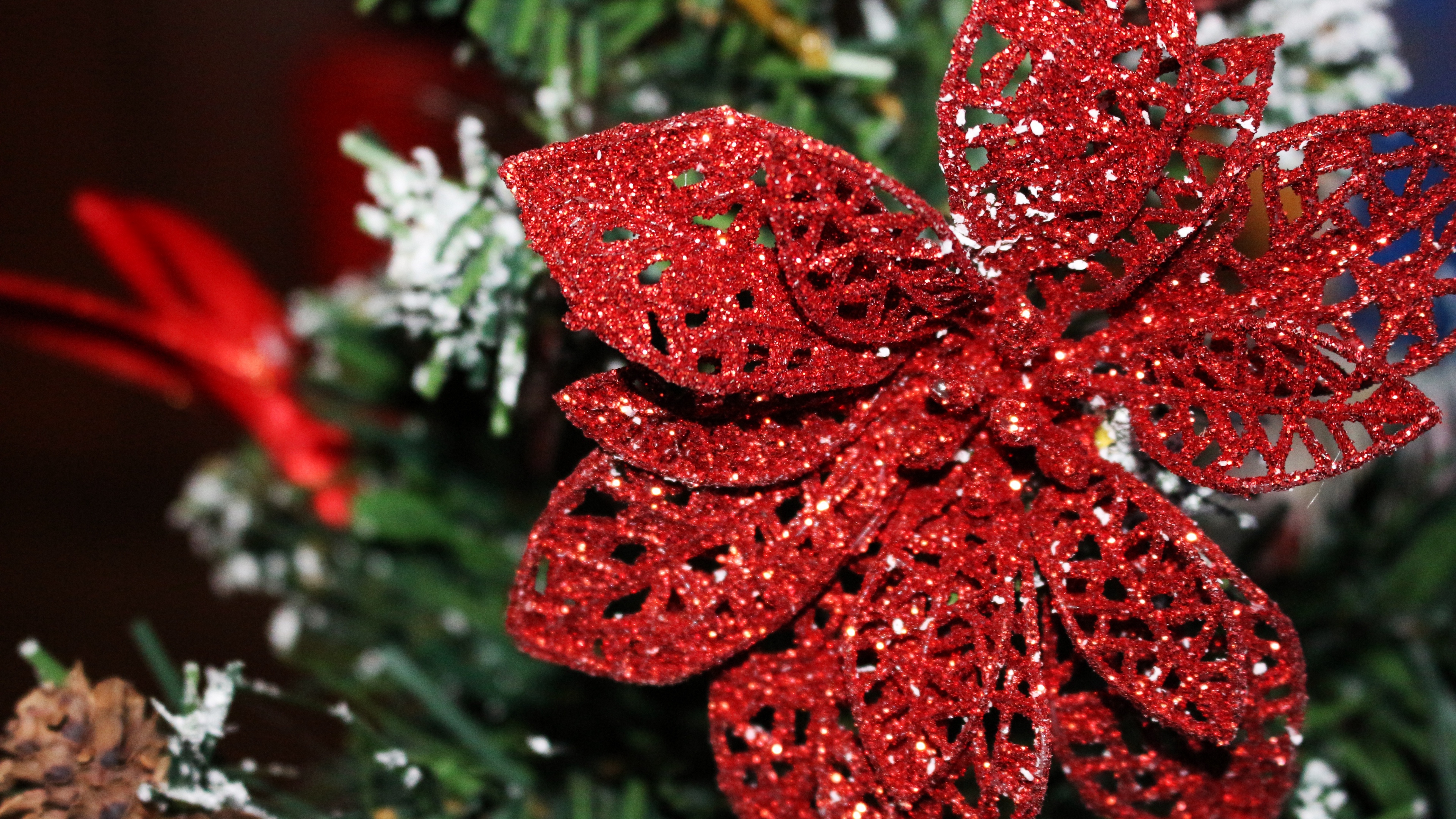 ornament christmas ornaments poinsettia decoration 4k 1538344550