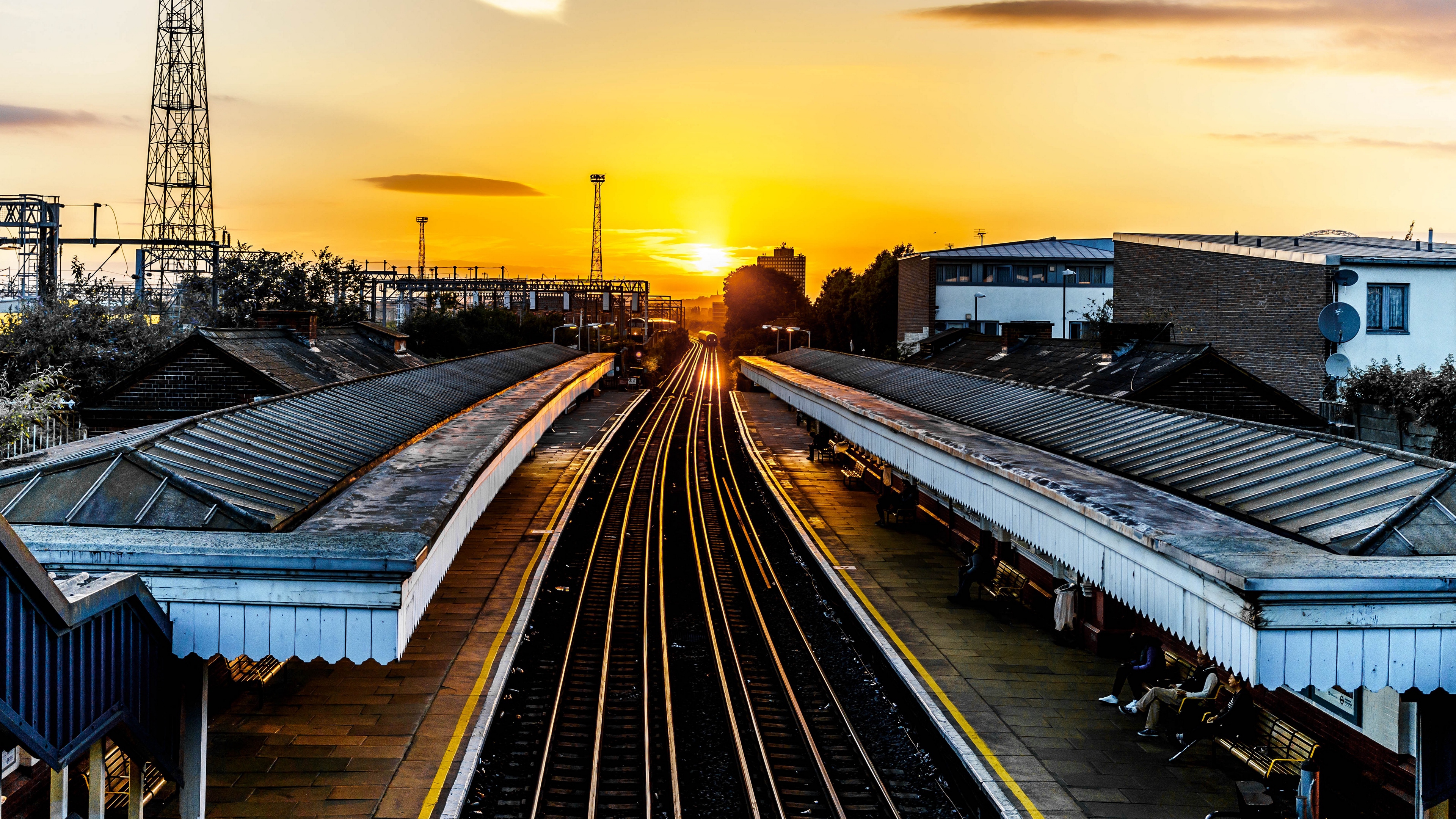 railroad train sunset 4k 1538066162