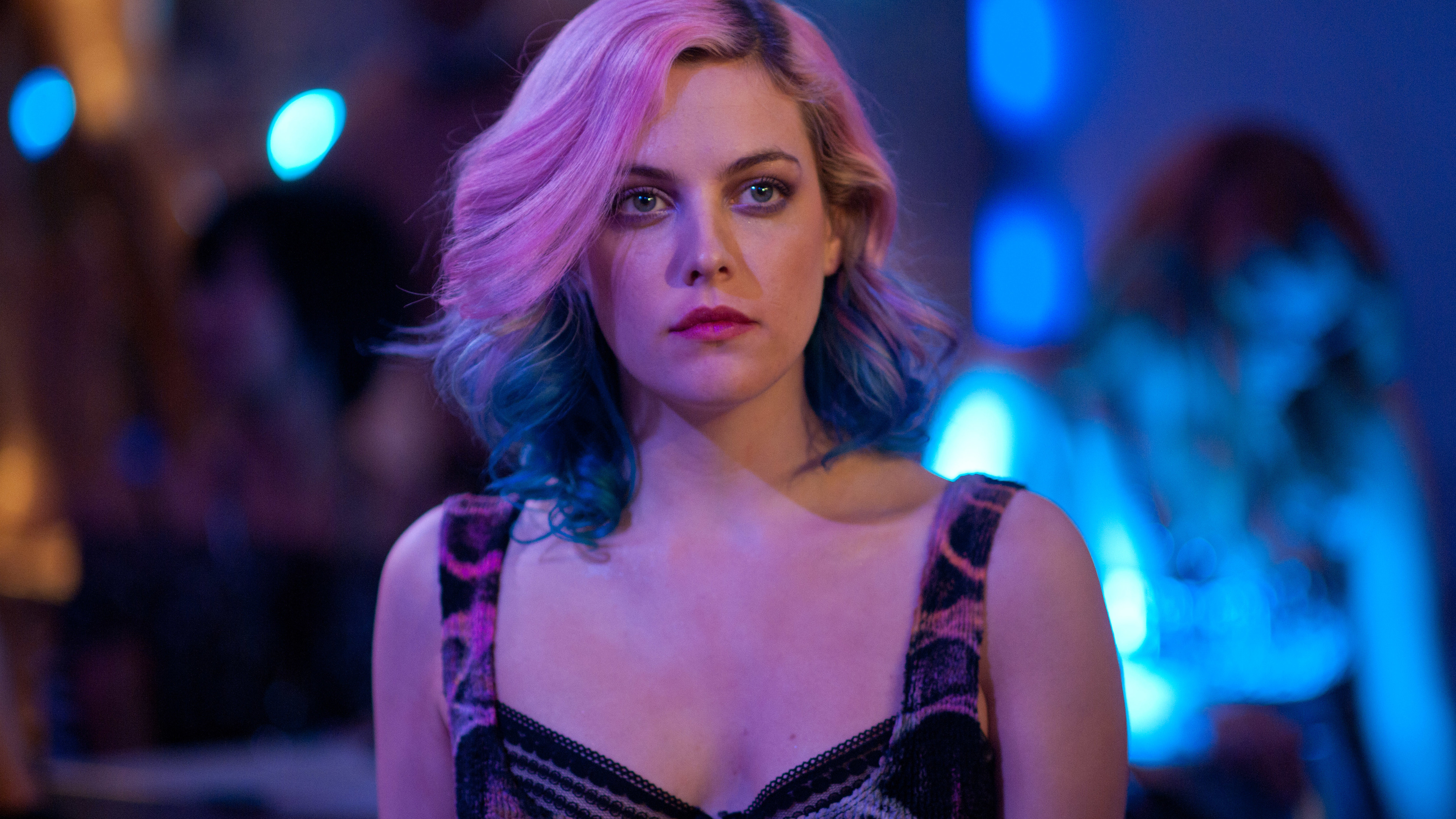 riley keough 5k 1536949846