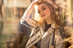 sabrina carpenter 2018 5k 1536860198