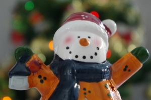 snowman figurine christmas new year 4k 1538345059