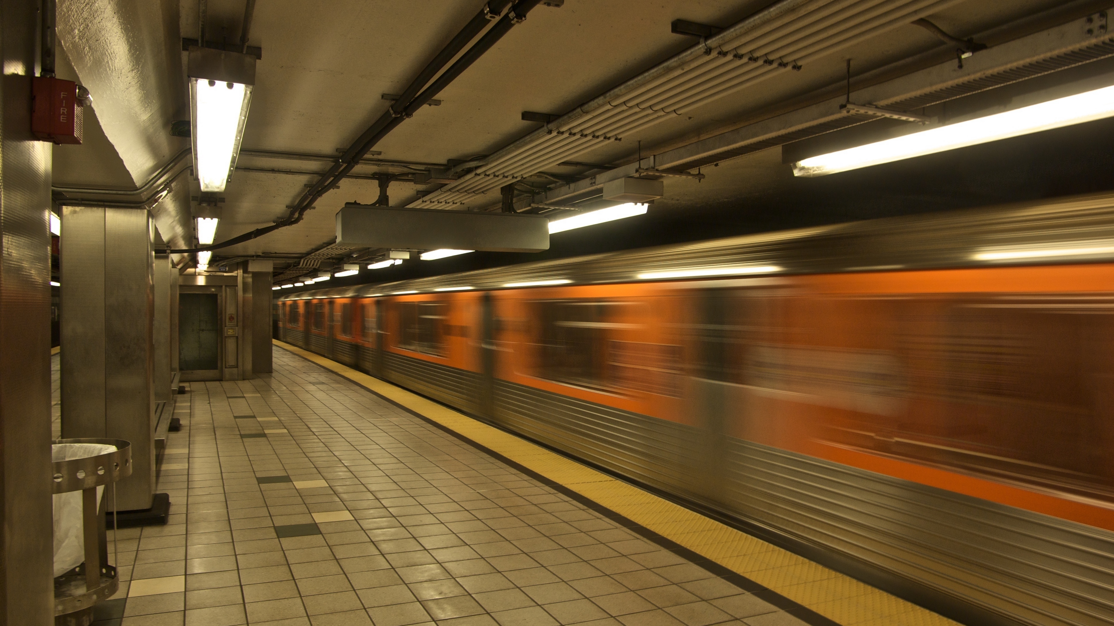 subway train underground 4k 1538067172