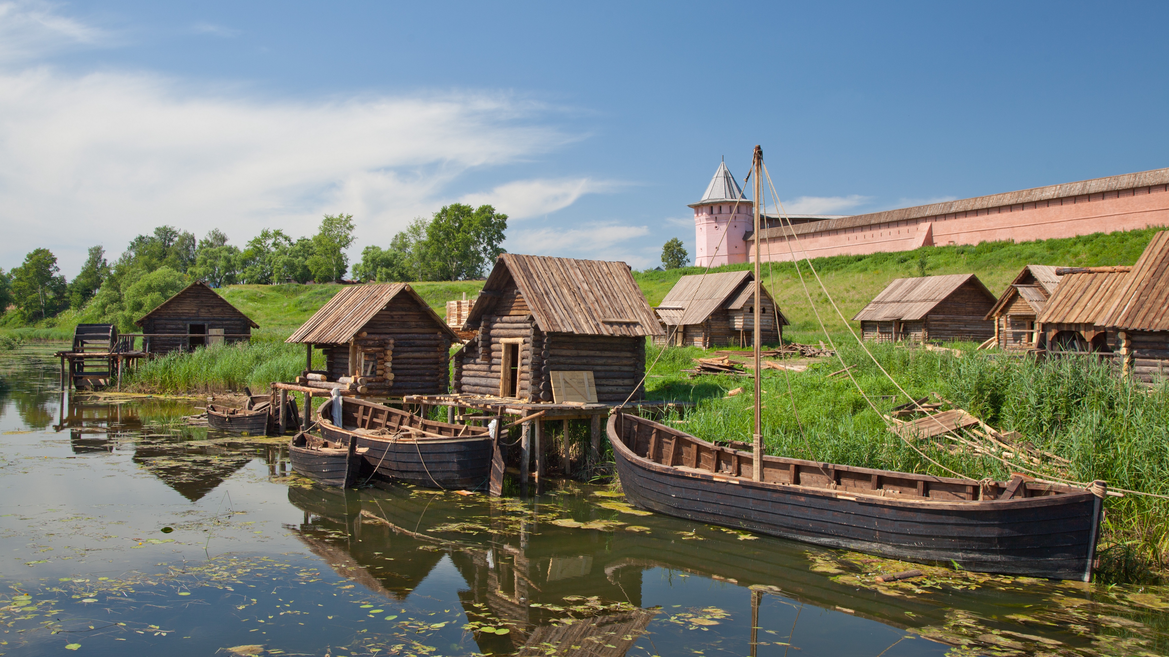 suzdal vladimir region river stove kremlin tower city estate boats wooden house 4k 1538068837