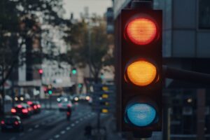 traffic light city light 4k 1538065367