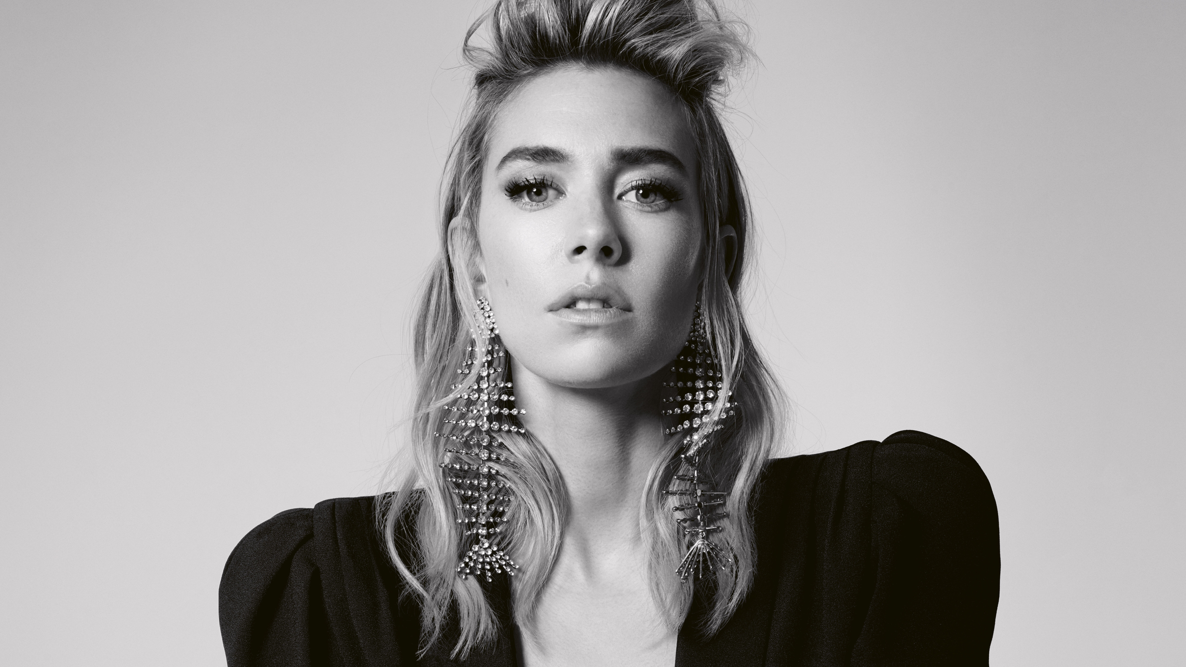 vanessa kirby marie claire 2019 8k 1536949352