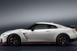 2017 nissan gt r nismo 1539105102