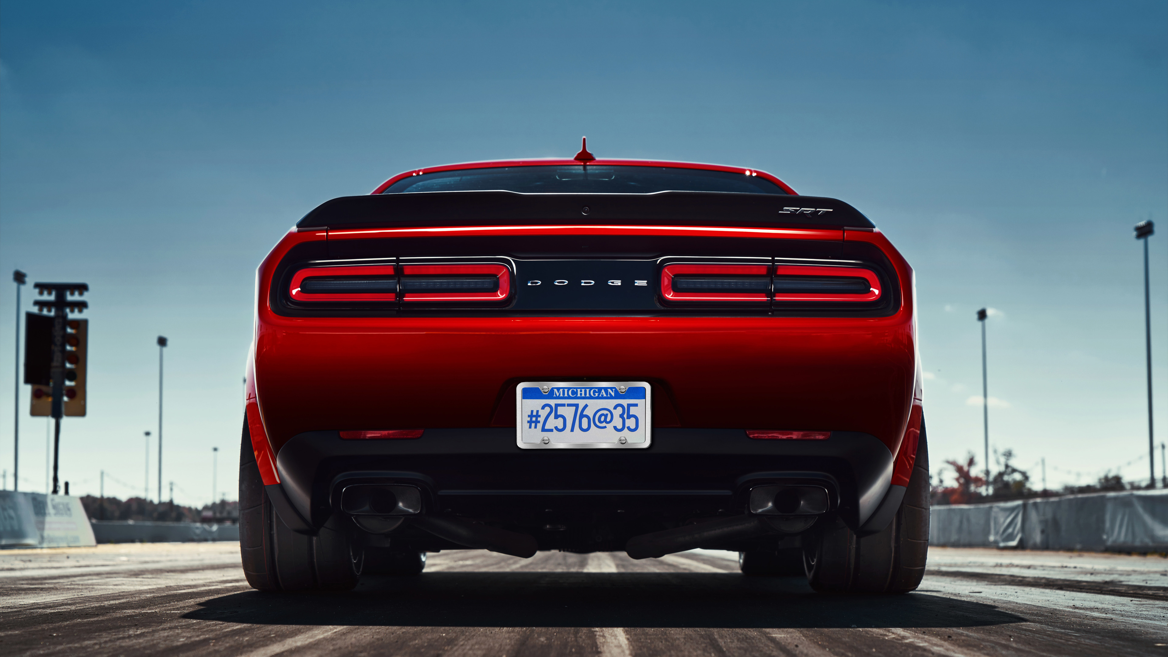 2018 dodge challenger srt 1539105055