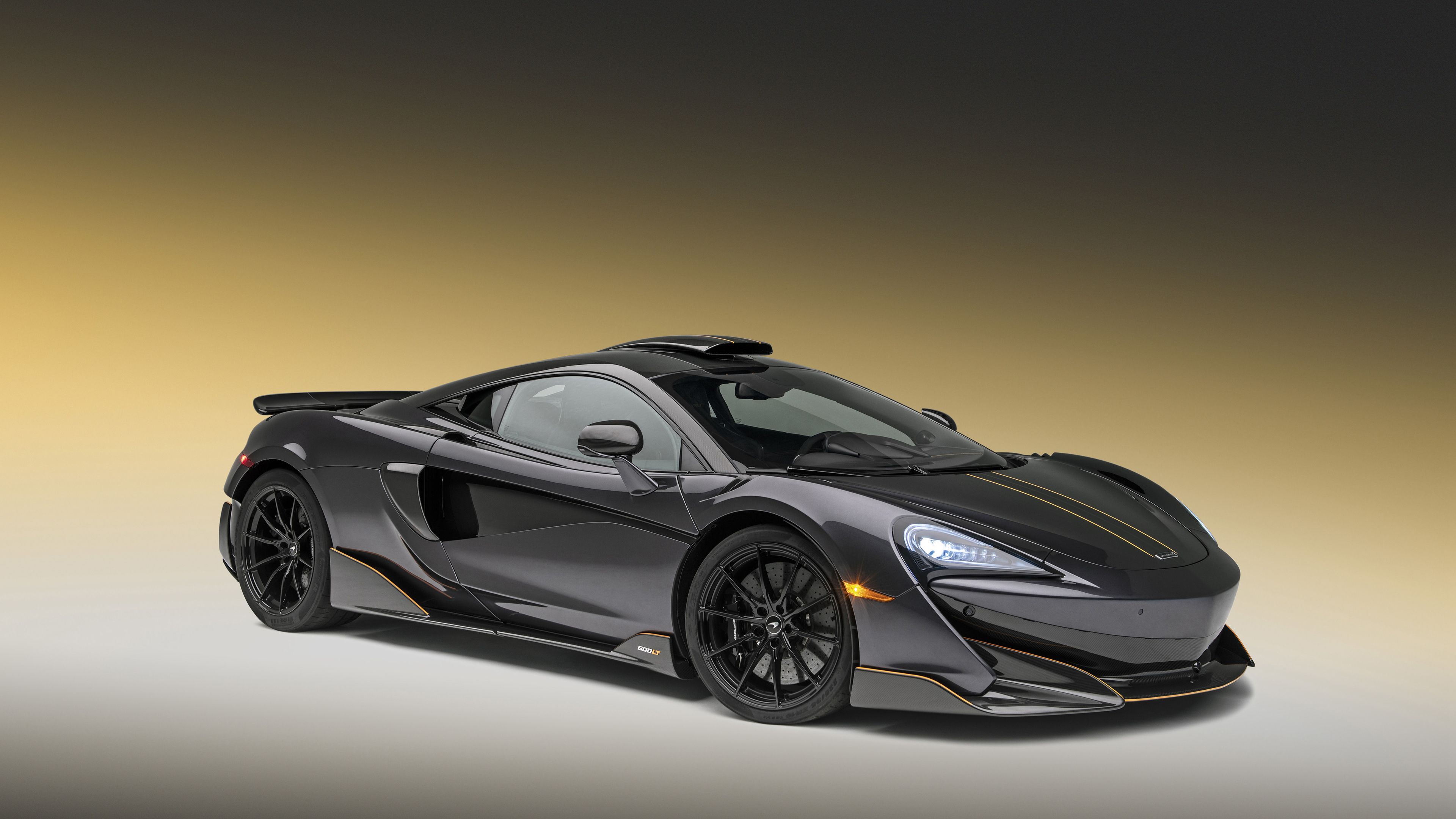 2018 mclaren 600lt side view 1539113971