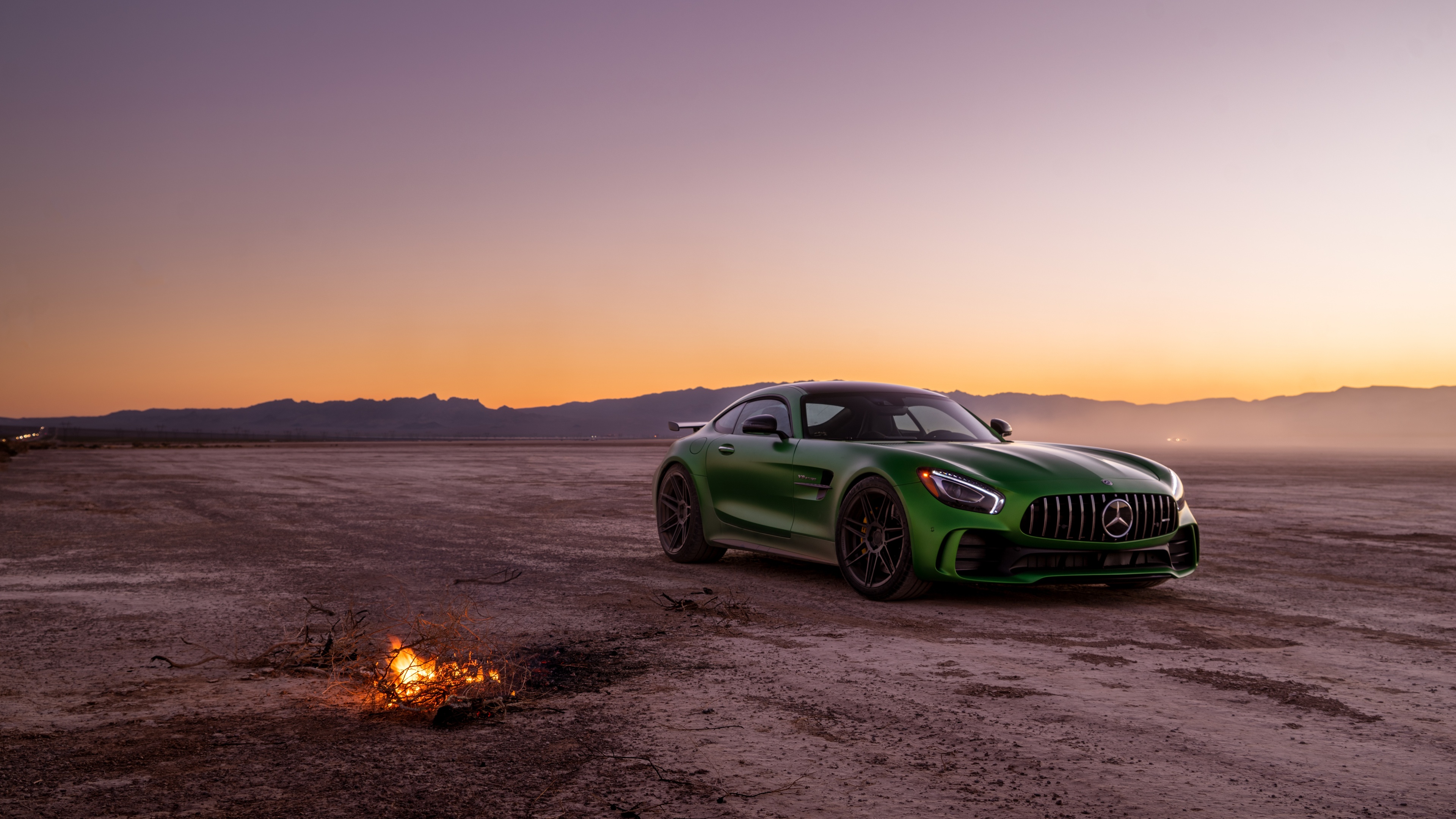 2018 mercedes amg gtr 8k 1539110226