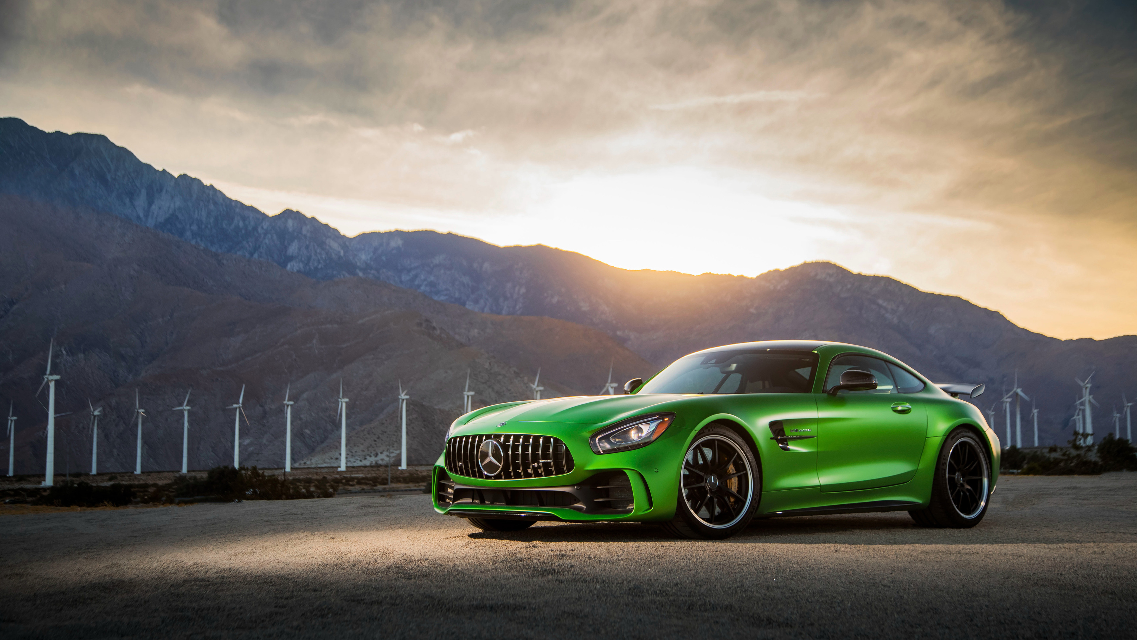 2018 mercedes amg gtr 1539108929