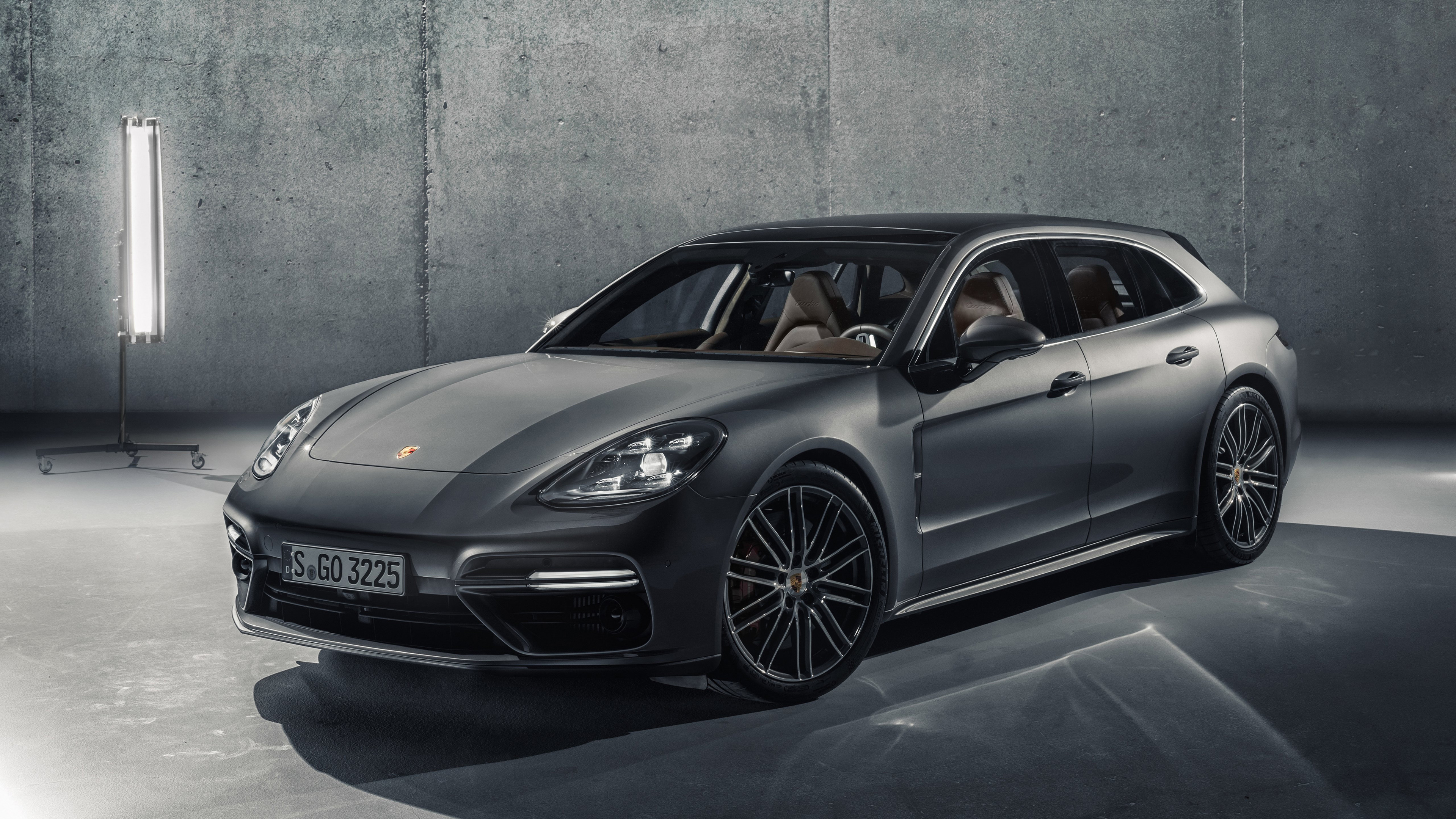 2018 porsche panamera sport turismo 1539104991