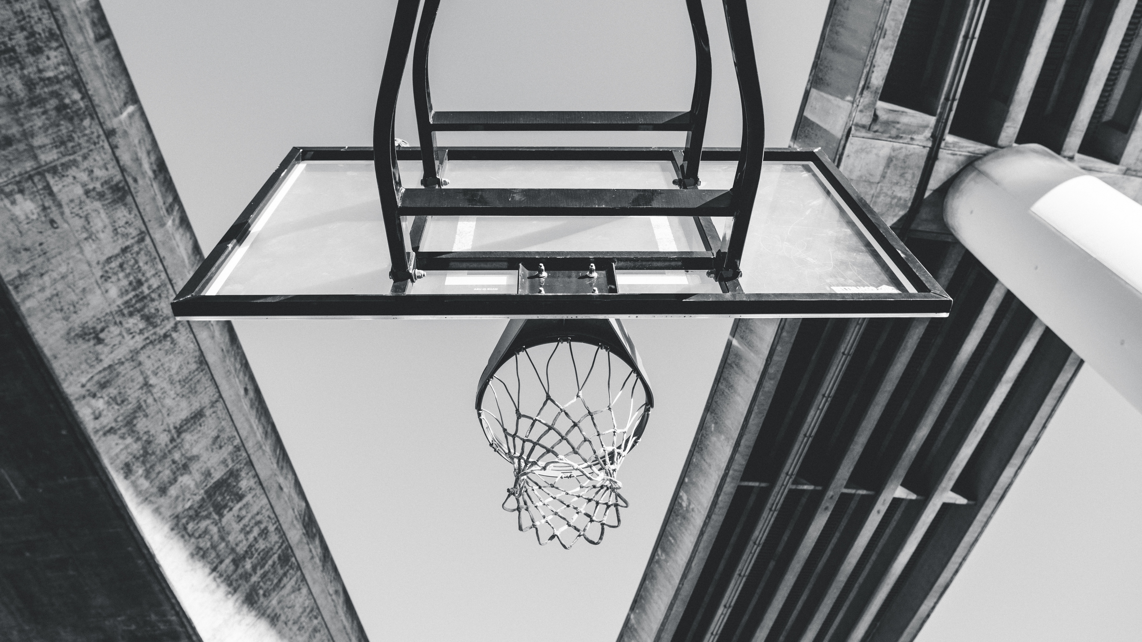 basketball ring mesh bw 4k 1540063200