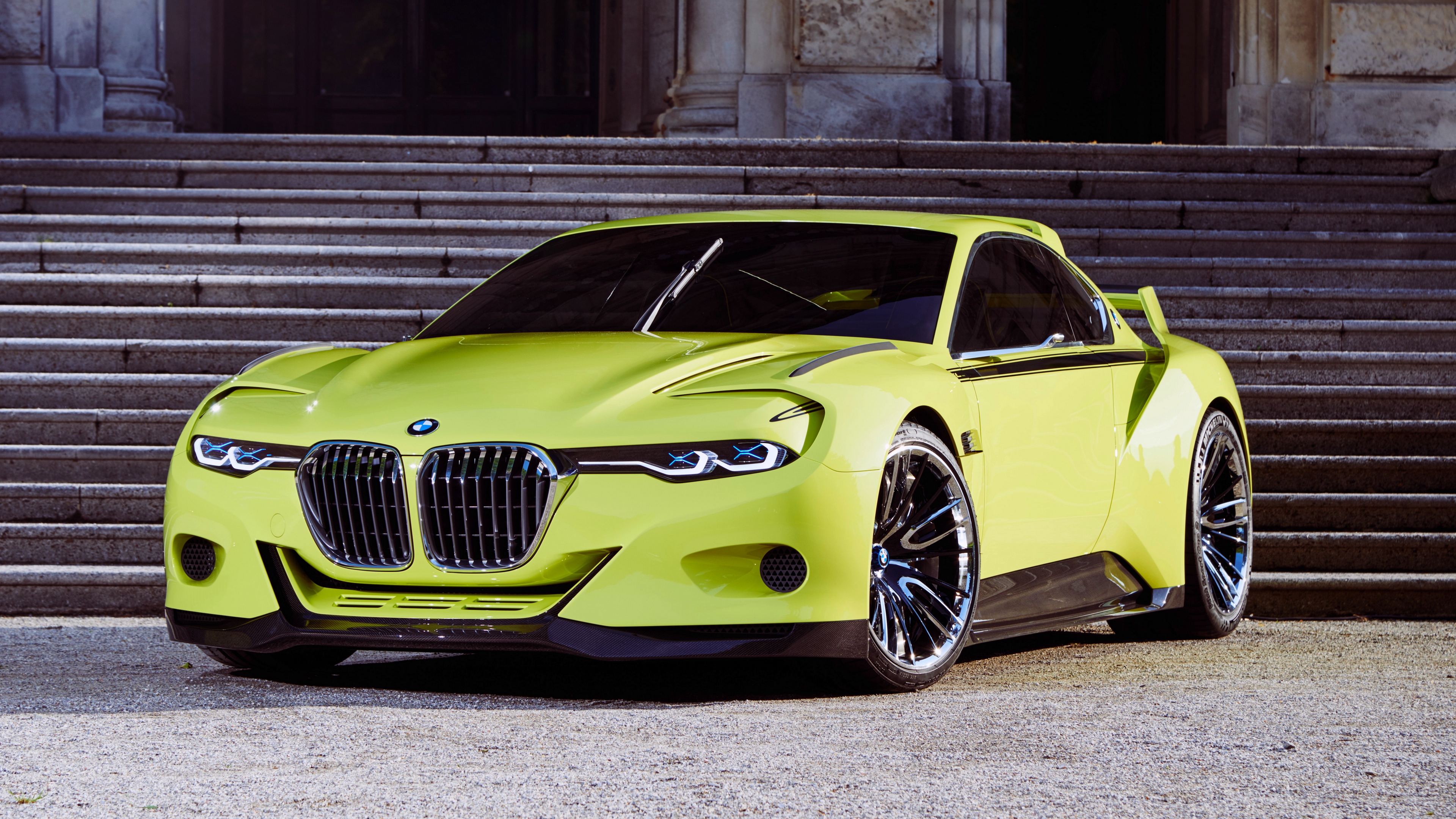 bmw csl hommage side view 4k 1538935111