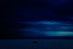 boat night horizon dark 4k 1540575549