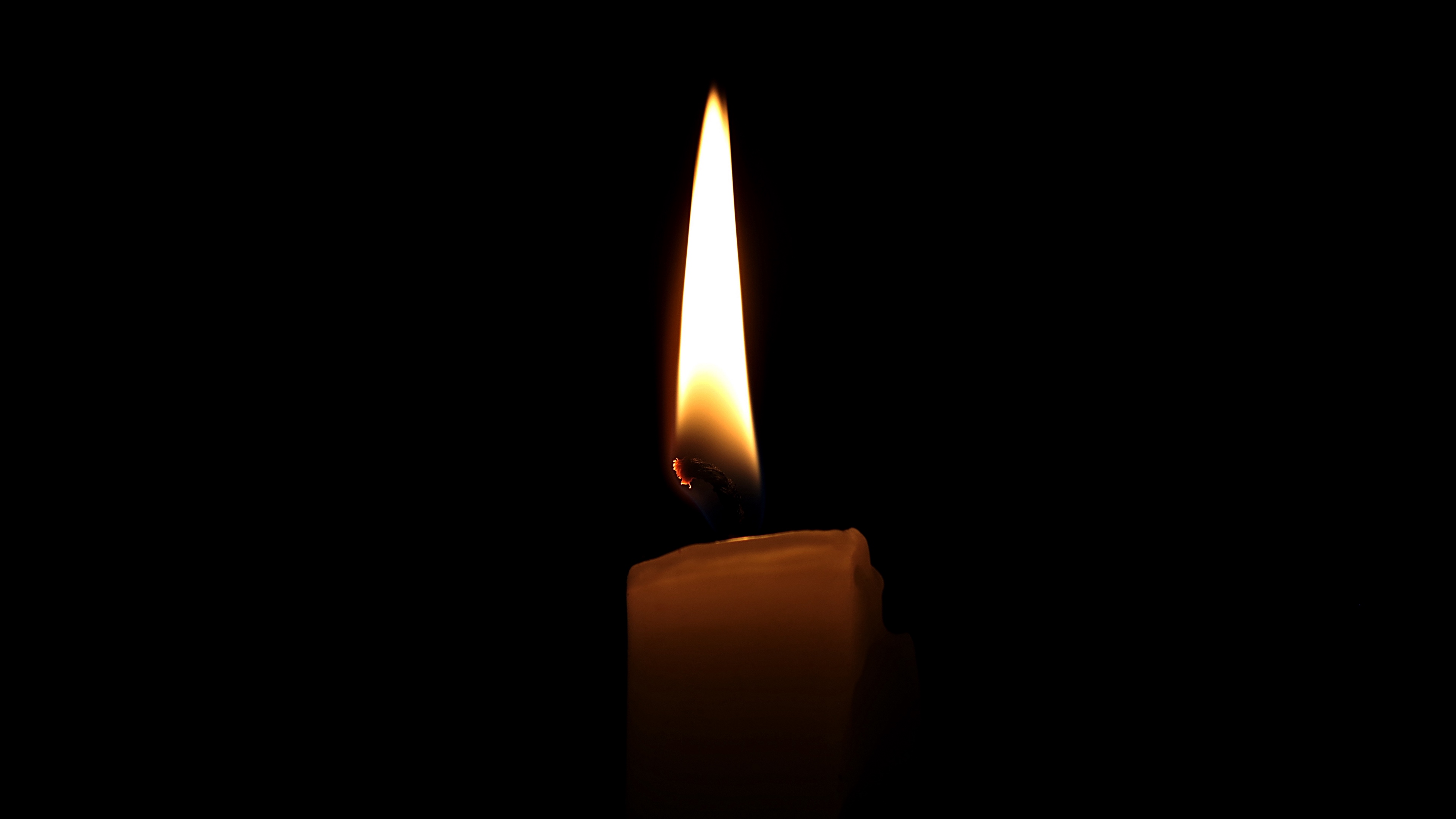 candle wick wax dark background 4k 1540574523