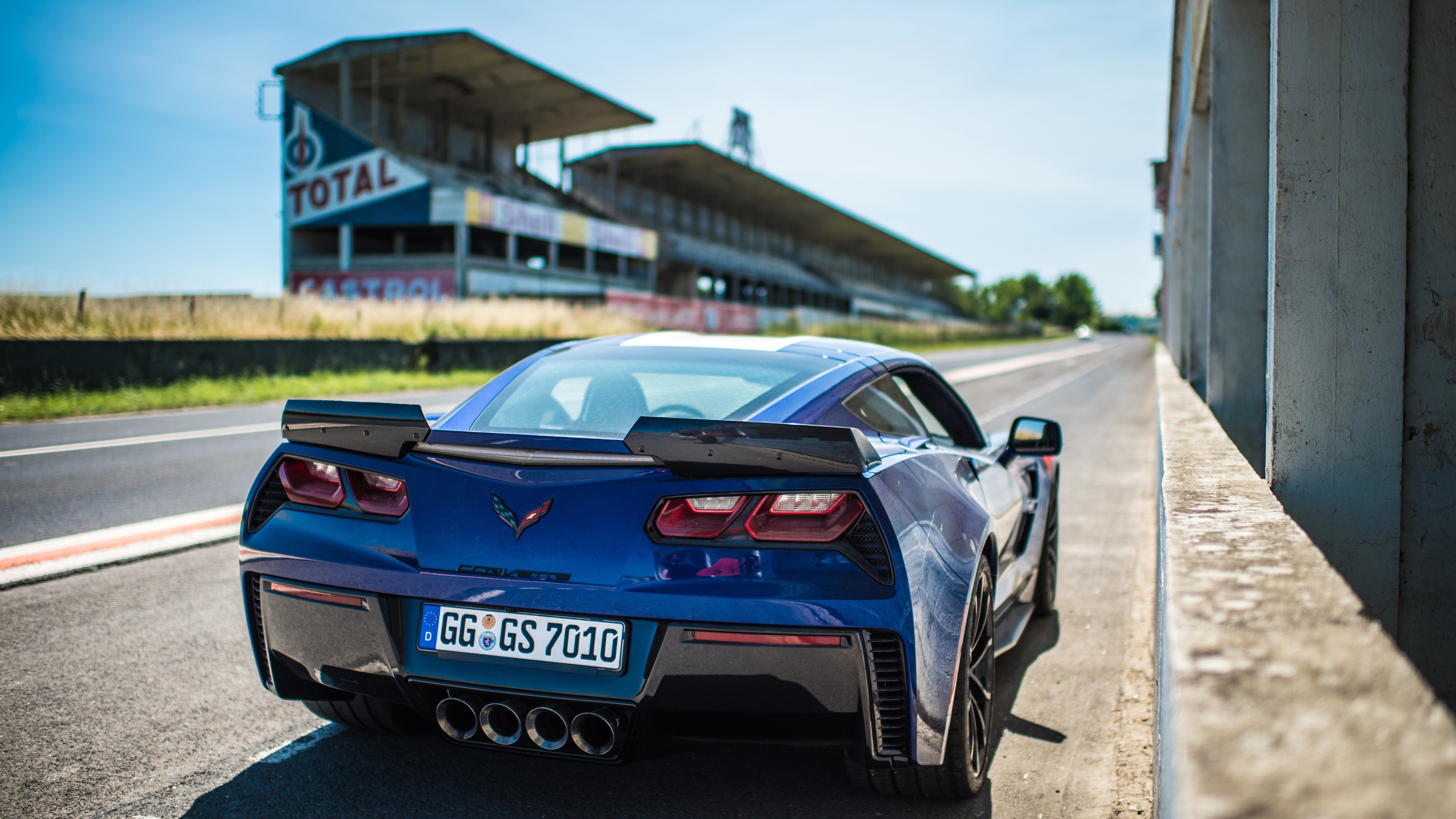 chevrolet corvette grand sport rear 1539110647