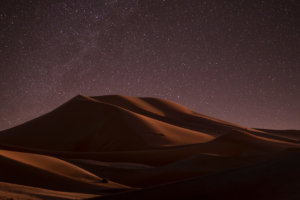 desert nightime stars 4k 1540136215